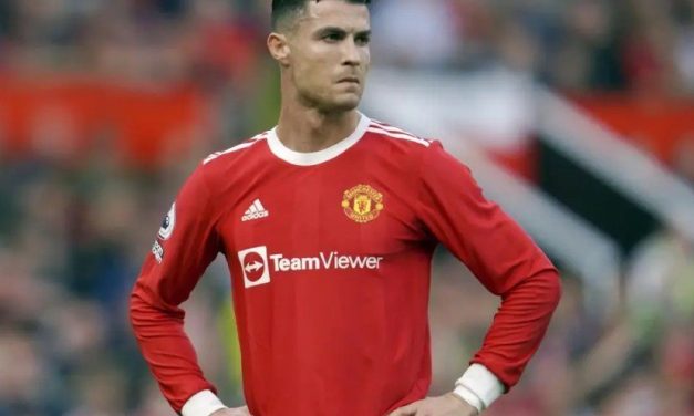 Pemain Bola Profesional Dan Selalu Menjadi Perbincangan