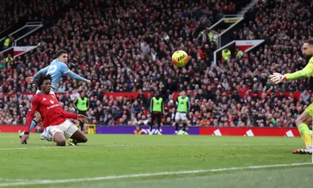 Rival MU Dalam Pertandingan Sepakbola Manchester City