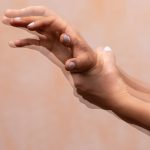 Kondisi Tubuh Tremor Seseorang Secara Tidak Sadar