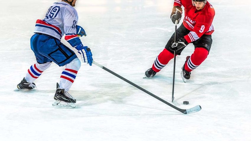 Olahraga Lapangan Es Dalam Bermain Keseruan Hockey