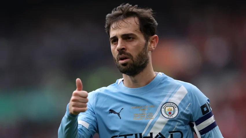 Pemain Bola Portugal Bernardo Silva Yang Sangat Profesional