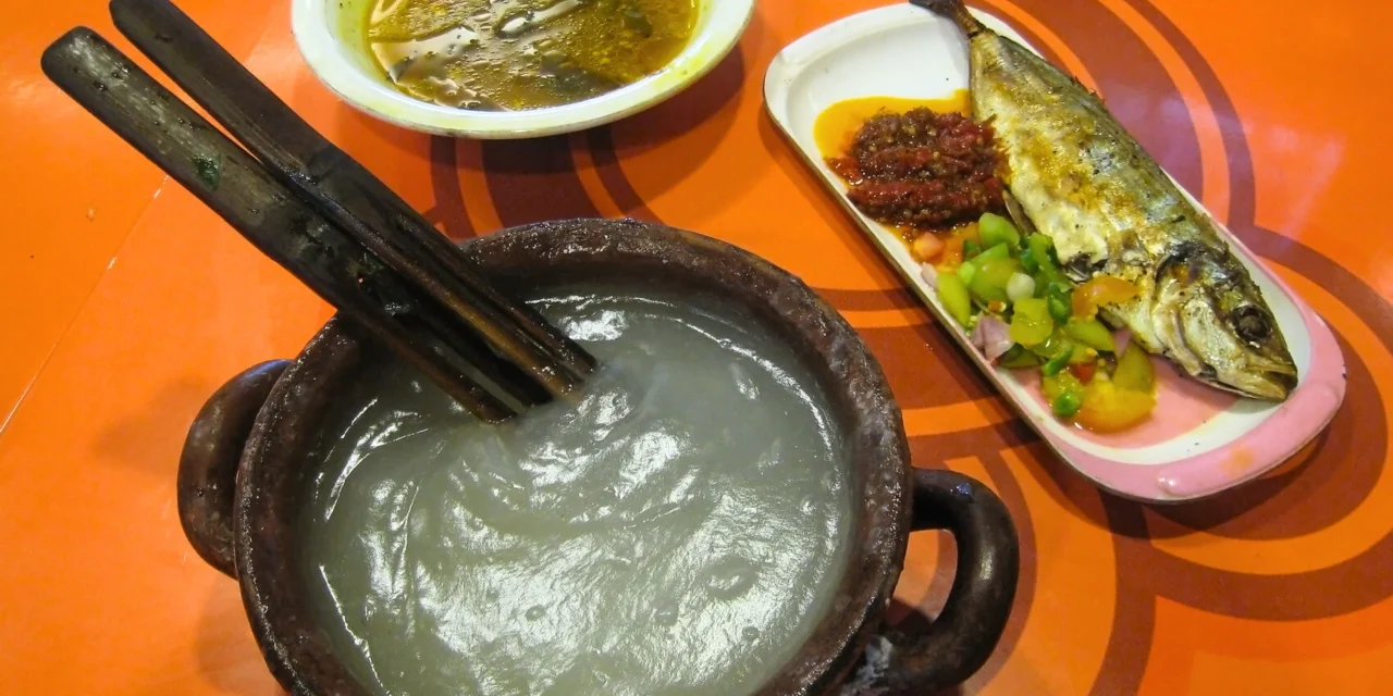Makanan Indonesia Timur Sebuah Papeda Yang Unik