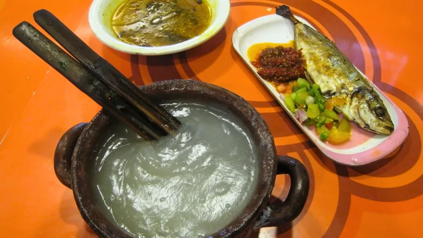 Makanan Indonesia Timur Sebuah Papeda Yang Unik