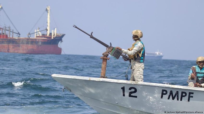Sekelompok Penjahat Perompak Di Beberapa Kapal