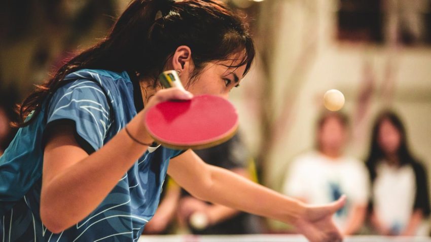 Olahraga Bola Kecil Tenis Meja Atau Pingpong