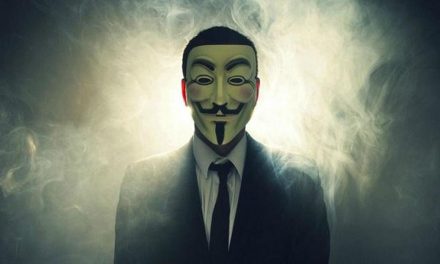 Sekelompok Aktivis Internet Di Dalam Dunia Maya Anonymous
