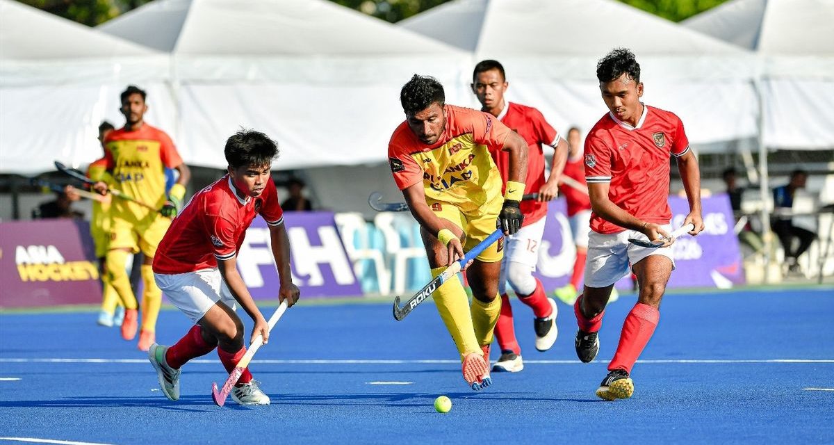 Olahraga Tongkat Hoki Dengan Sistem Beregu Dan Kompak