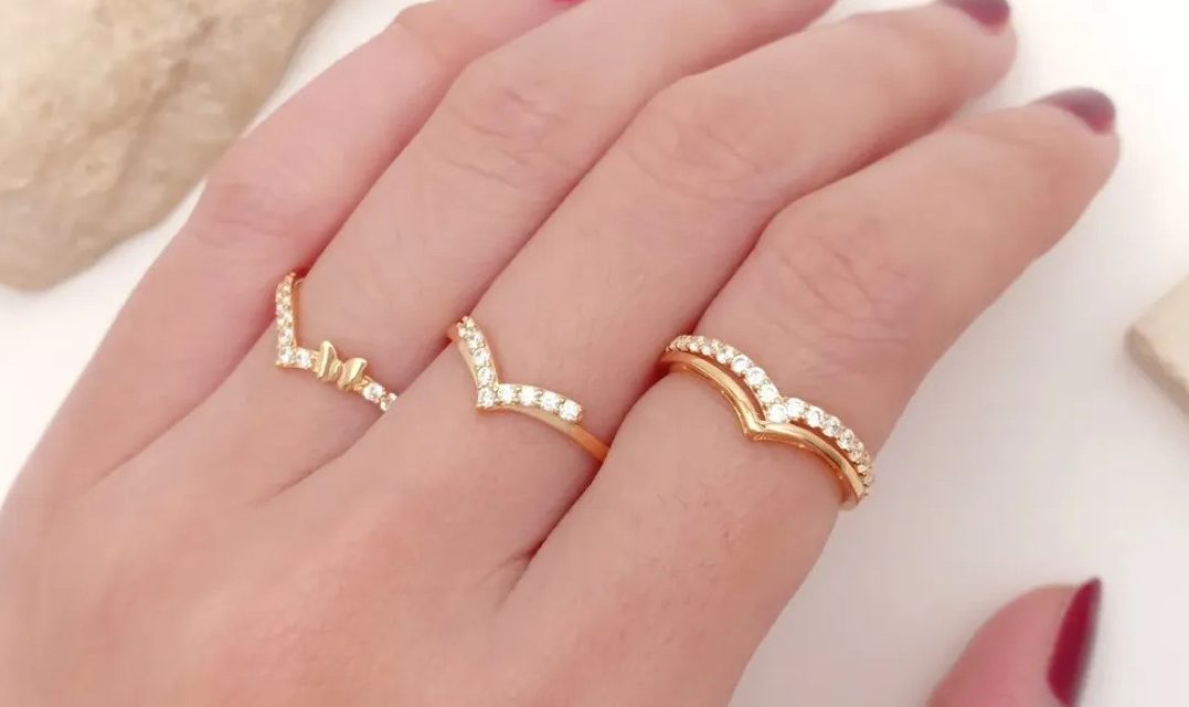 Perhiasan Lingkaran Cincin Menjadi Hal Ragam Di Dunia