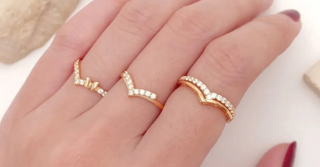 Perhiasan Lingkaran Cincin Menjadi Hal Ragam Di Dunia