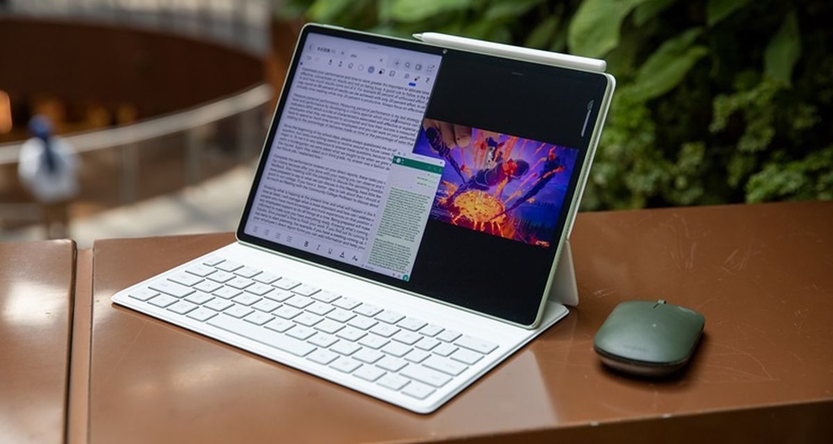 Perangkat Portabel Elektronik Sebuah Teknologi Tablet Digital