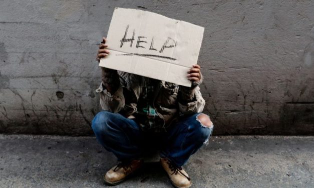 Kondisi Seorang Homeless Yang Tidak Memiliki Rumah
