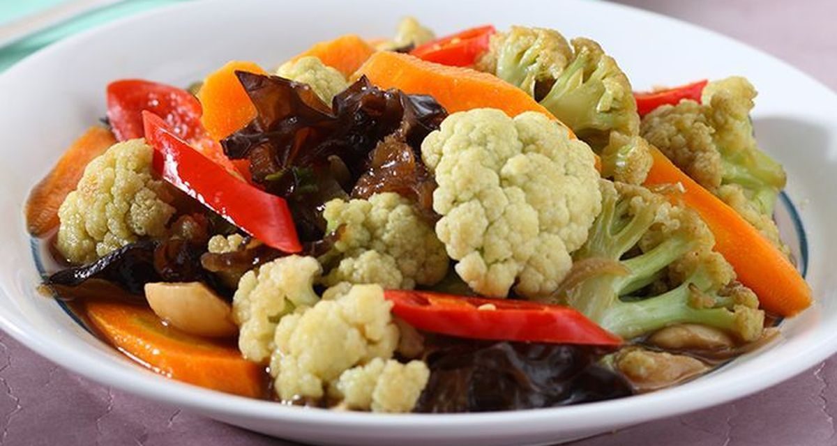 Hidangan Tumisan Sayur Sebuah Masakan Indonesia