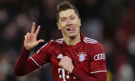 Pemain Unggul Lewandowski Pesepakbola Asal Polandia