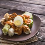 Hidangan Adonan Ikan Atau Daging Ayam