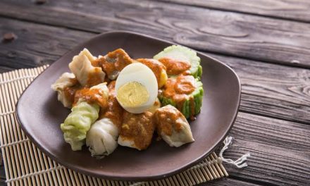 Hidangan Adonan Ikan Atau Daging Ayam