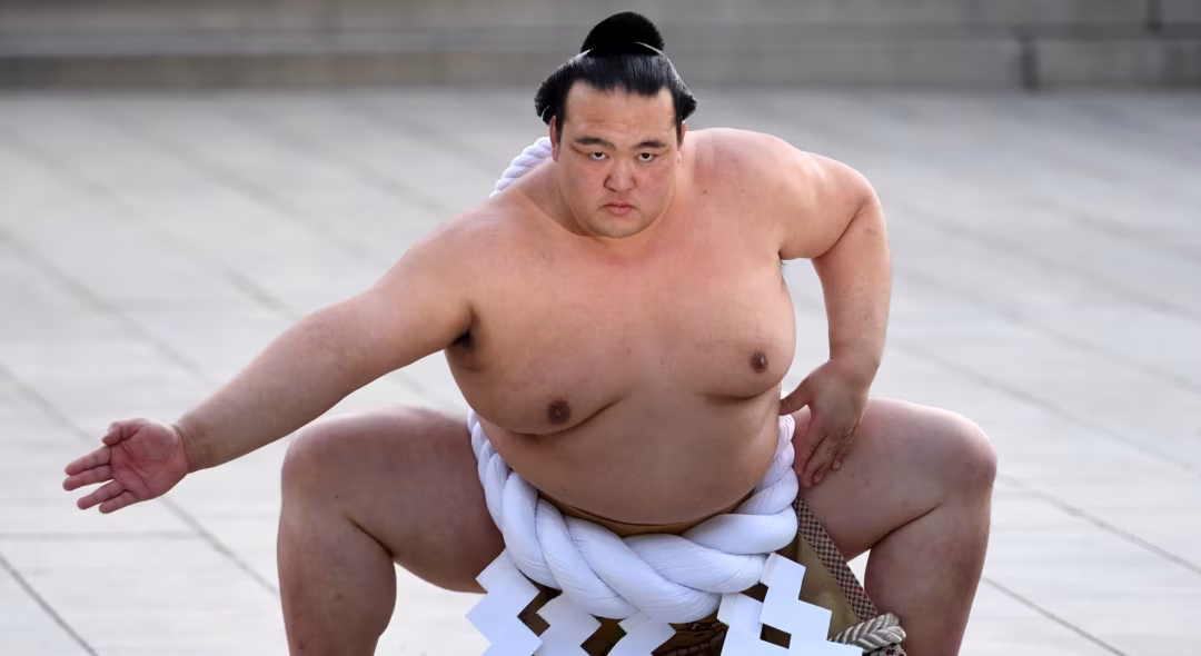 Olahraga Tradisional Jepang Sumo Dengan Kekuatan Fisik