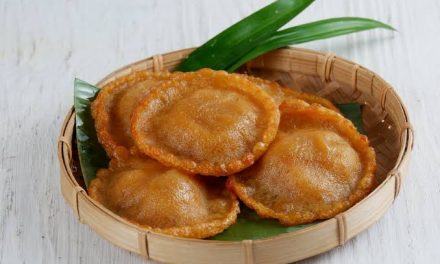 Makanan Tradisional Cucur Sebuah Kue Yang Unik