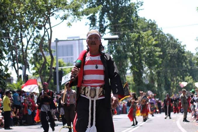 Suatu Wilayah Indonesia Dengan Sebuah Suku Madura
