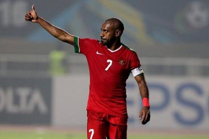 Pesepakbola Hebat Indonesia Pemain Boaz Solossa