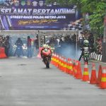 Kendaraan Modifikasi Kecepatan Pada Balapan Drag
