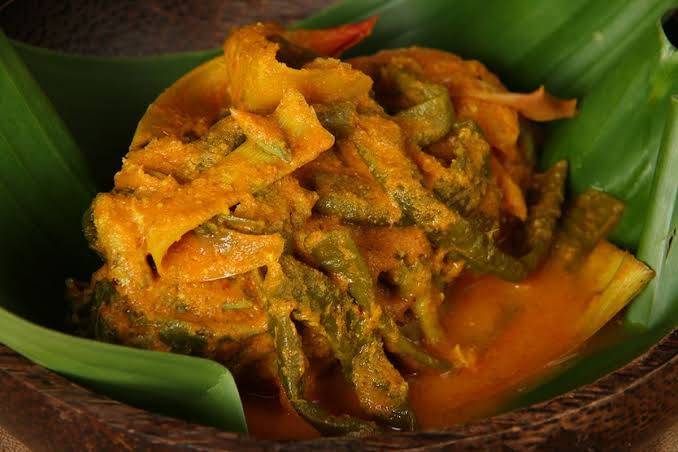 Masakan Tradisional Arsik Dengan Bahan Dasar Ikan