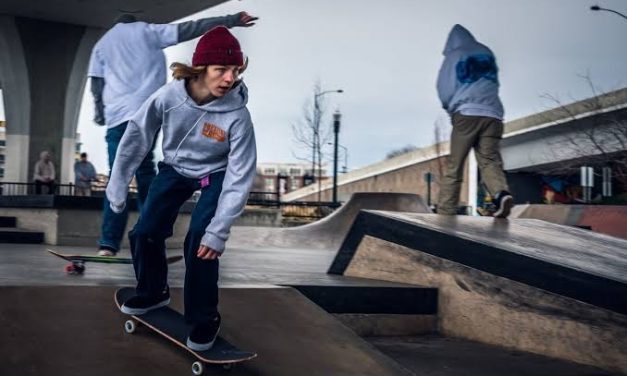 Olahraga Papan Beroda Skateboard Kesukaan Anak Muda